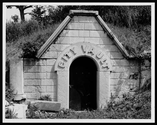 This photo shows Woodland Cemetery’s City Vault. (Photo courtesy of Historical
Society of Quincy and Adams County)