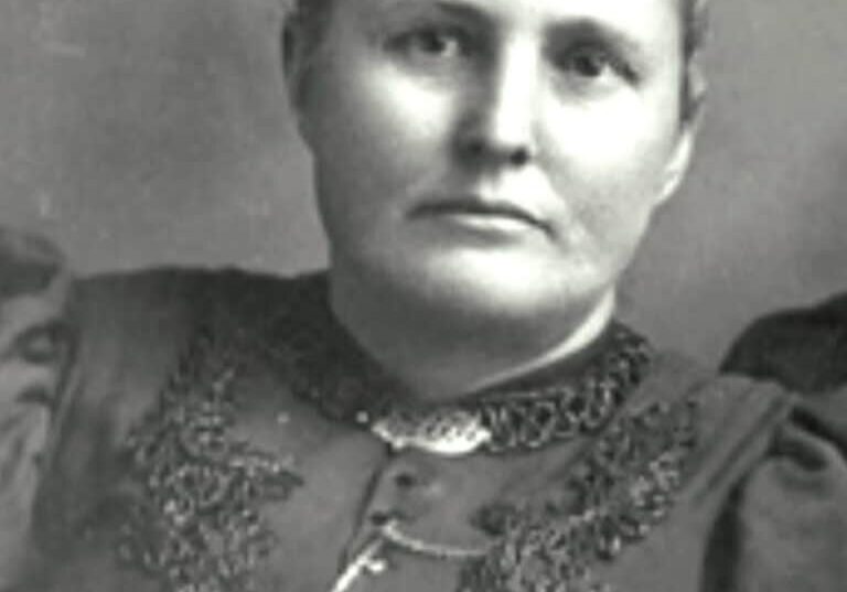 Etta Semple